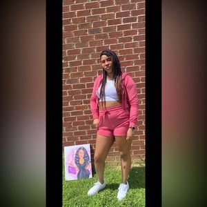 2 PC SET SIZE SMALL TRUE TO SIZE SHORTS & CROP TOP JACKETS